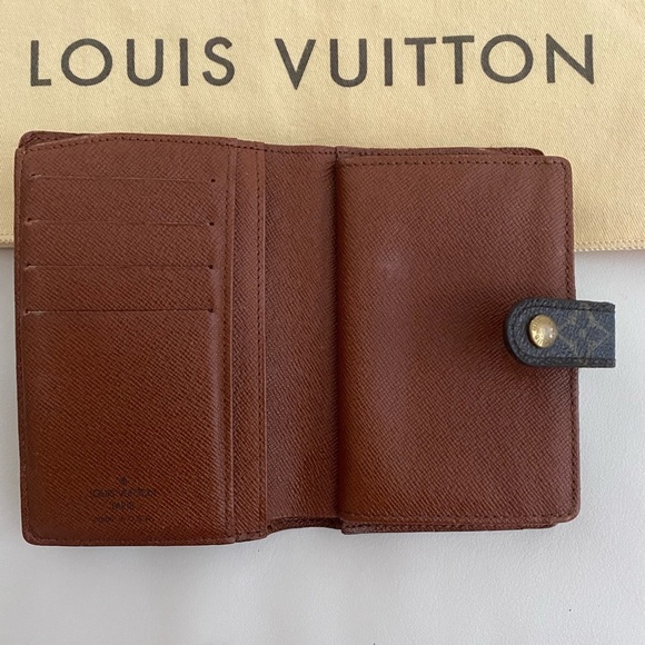 Authentic Louis Vuitton Monogram Kisslock Bifold Wallet w/COA - Picture 3 of 9